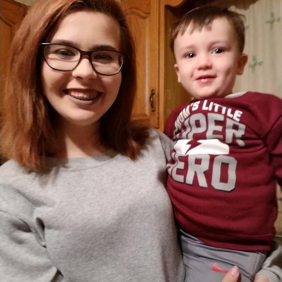 Meet your Posher, Brooke - Picture 1 of 1